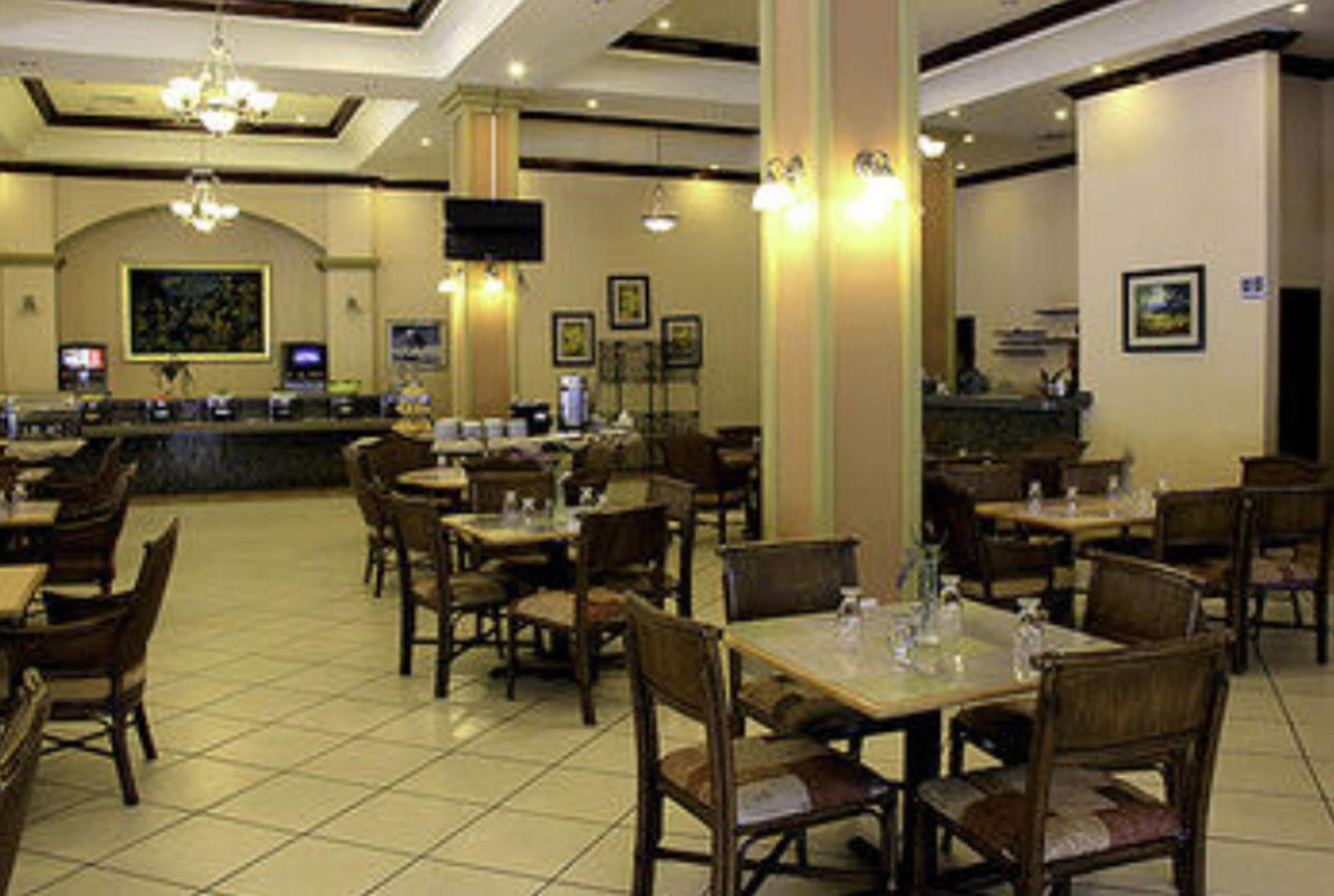 Telamar Resort Екстериор снимка
