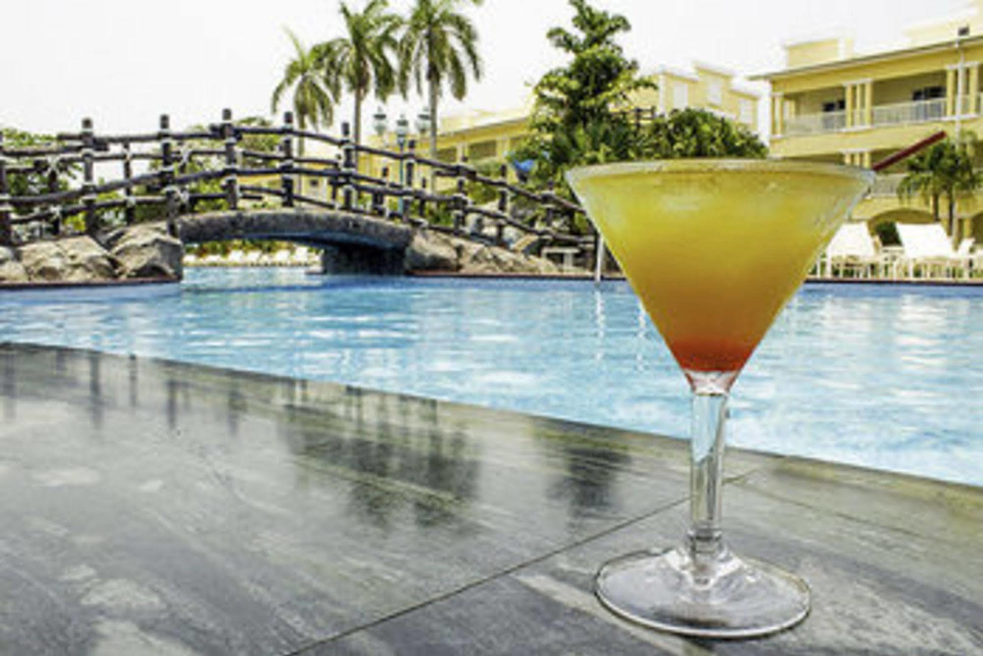 Telamar Resort Екстериор снимка